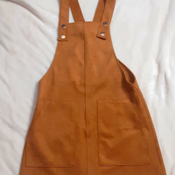 Forever 21 Other - Overall Dress!!